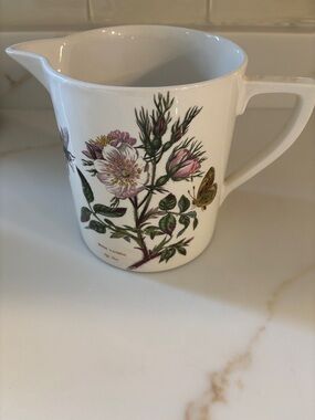 Portmeirion Botanic Garden England Dog Rose Floral Pitcher Jug 1972 BRITIAN